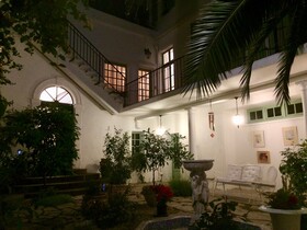 La Villa Rosa