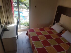 Brit Hotel Confort Helios Agde