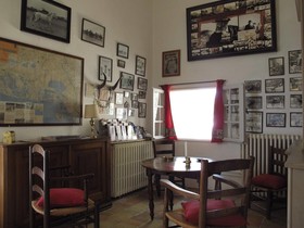 Cacharel Hotel
