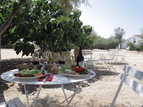 Cacharel Hotel
