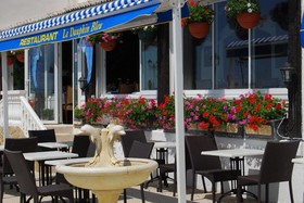 Hôtel Le Dauphin Bleu