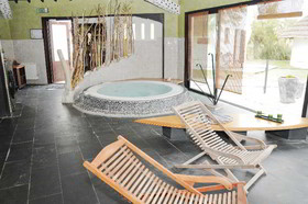 Les Bains Gardians
