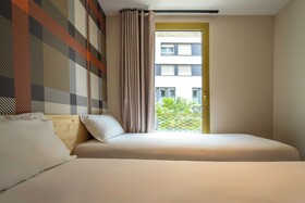 EasyHotel Marseille Euromed