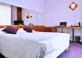 Airport Hotel