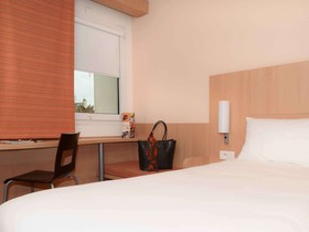 Hôtel ibis Caen Centre