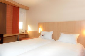 Hôtel ibis Caen Centre
