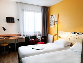 Greet Hotel Evreux Centre
