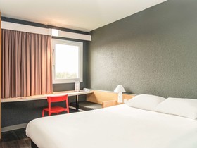 Hôtel ibis Falaise Coeur de Normandie