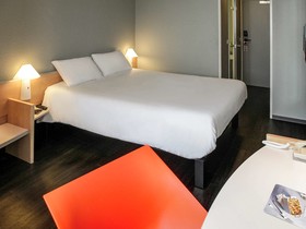 Hôtel ibis Granville Port de Plaisance