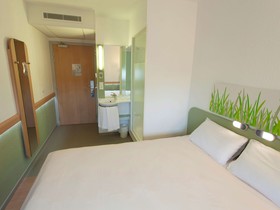 ibis budget Cherbourg La Glacerie