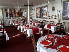Le Grand Hotel Du Louvre