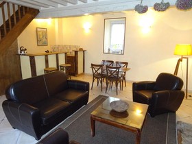 Manoir De Savigny