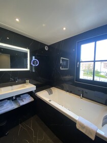 Best Western Plus Le Fairway Hotel & Spa Golf d'Arras