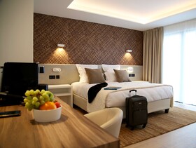Best Western Plus Le Fairway Hotel & Spa Golf d'Arras