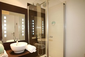 Zenia Hotel & Spa