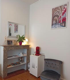 B&B My Art House