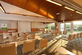 Holiday Inn Lille Ouest Englos
