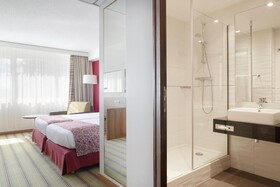 Holiday Inn Lille Ouest Englos