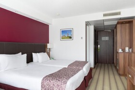 Holiday Inn Lille Ouest Englos