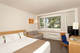 Holiday Inn Lille Ouest Englos