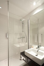Holiday Inn Lille Ouest Englos
