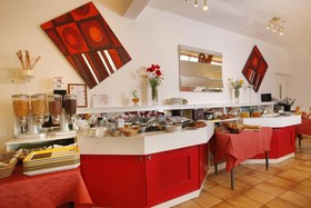 Brit Hotel Confort Cambrai