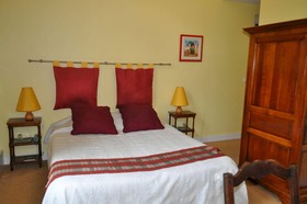 Le Château Des Ormes