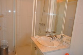 Le Château Des Ormes