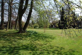 Le Château Des Ormes