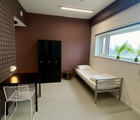 Auberge de jeunesse Hi Lille Stephane Hessel