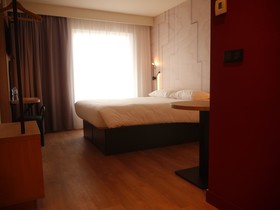B&B Hotel Lille Lillenium Eurasanté