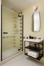 Edgar Suites Lille - Shake