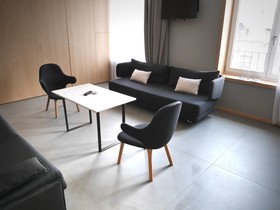 Le Chat Qui Dort-Suites