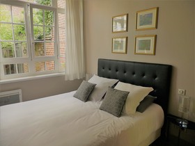 Le Chat Qui Dort Villa Gounod