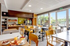 B&B Hôtel Valenciennes