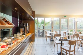 B&B Hôtel Valenciennes