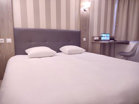 Hotel RBX - Roubaix Centre