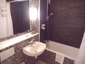 Hotel RBX - Roubaix Centre