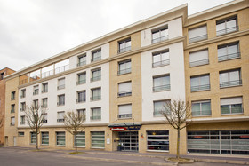 VALENCIENNES - Residhome Appart Hotel du Théâtre