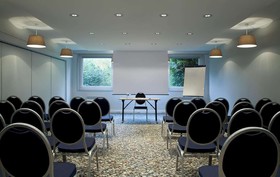 Kyriad Lille Est - Villeneuve d'Ascq