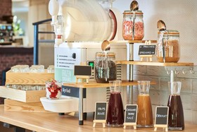 Kyriad Lille Est - Villeneuve d'Ascq