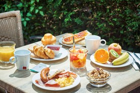 Kyriad Lille Est - Villeneuve d'Ascq