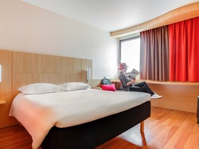 ibis Angers Centre Château
