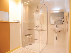 Logis Hotel Angers Sud Rest. Henriette