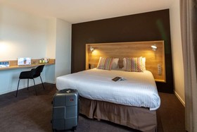 Hôtel Campanile Laval Nord