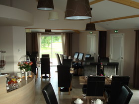 Brit Hotel Azur