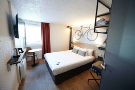 Kyriad Hotel Laval