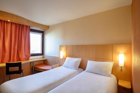 B&B HOTEL Le Mans Centre Cathédrale