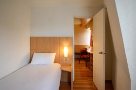 B&B HOTEL Le Mans Centre Cathédrale