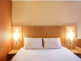B&B HOTEL Le Mans Centre Cathédrale